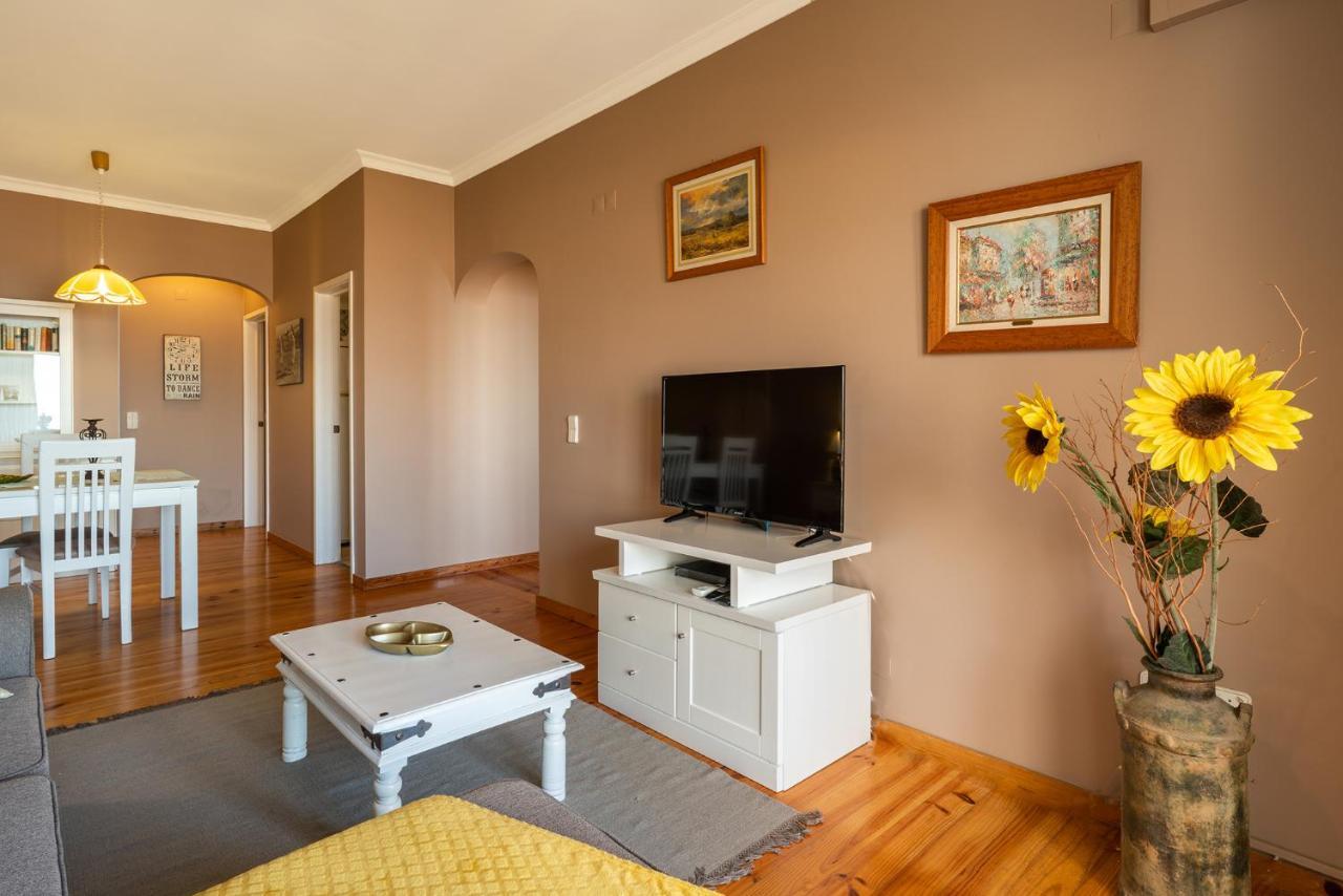 Atlantic Ocean View By Hr Madeira Apartment Funchal  Bagian luar foto